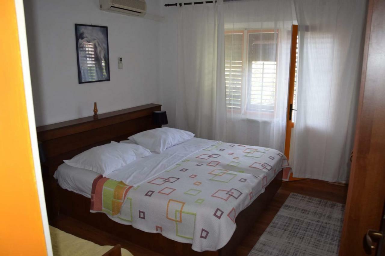 Apartman Linda Baška Voda Extérieur photo